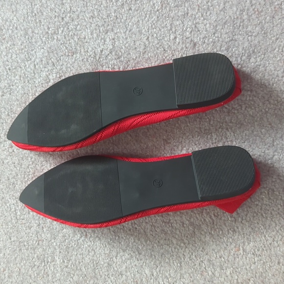 New Knitted Pointed Flats - Picture 3 of 3
